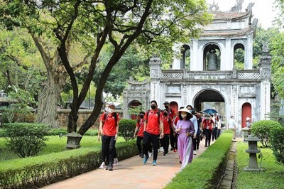 Tìm hướng phát triển bền vững cho du lịch tại các đô thị Việt Nam