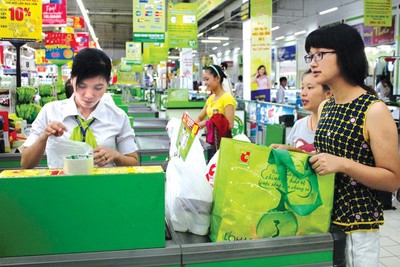 Hà Nội đặt mục tiêu hết năm 2024 các siêu thị không sử dụng túi nilon