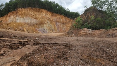 Thủ tướng yêu cầu Hà Nội rà soát ngay việc đấu giá khai thác 3 mỏ cát; xử lý nghiêm vi phạm