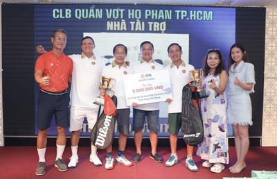 TP.HCM: Gala trao giải quần vợt họ Phan toàn quốc mở rộng