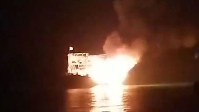 Ấn Độ: Hỏa hoạn thiêu trụi ít nhất 40 tàu đánh cá