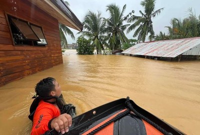 Lũ lụt hoành hành tại Philippines và Malaysia gây nhiều thiệt hại