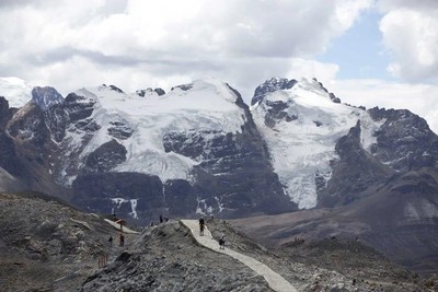 Hơn một nửa bề mặt sông băng tại Peru biến mất sau 58 năm