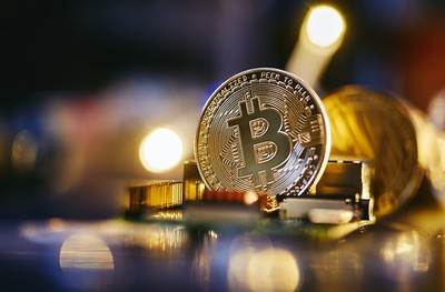 Giá Bitcoin hôm nay ngày 24/11/2023: Giao dịch quanh 37.500 USD/BTC