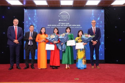 3 Nhà khoa học nữ Việt Nam nhận giải Nhà Khoa học nữ xuất sắc năm 2023