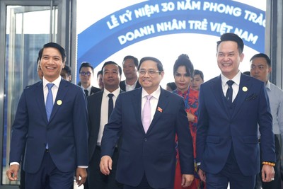 Thủ tướng Phạm Minh Chính dự Lễ kỷ niệm 30 năm phong trào doanh nhân trẻ Việt Nam