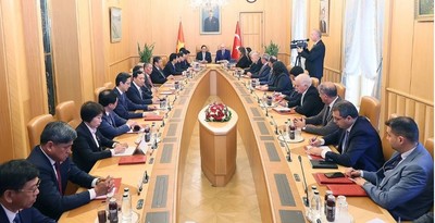 Thủ tướng Chính phủ Phạm Minh Chính đã gặp Chủ tịch Quốc hội Thổ Nhĩ Kỳ Numan Kurtulmus