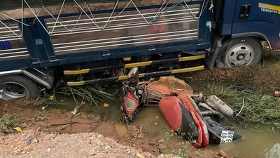 Bắc Giang: Va chạm giữa xe tải và hai xe mô tô, hai phụ nữ tử vong