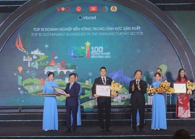 GREENFEED tiếp tục được vinh danh “TOP 100 doanh nghiệp bền vững Việt Nam” năm 2023
