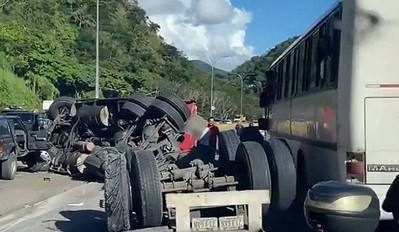 Venezuela: Đâm xe liên hoàn khiến ít nhất 16 người thiệt mạng