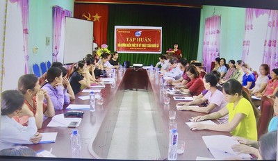 Sơn Động-Bắc Giang: Phụ nữ Đại Sơn giúp nhau giảm nghèo