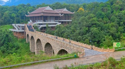 Bắc Giang: Phát triển sản phẩm du lịch văn hóa - tâm linh Tây Yên Tử