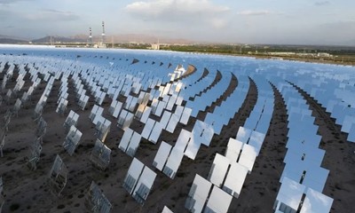 Australia: Đột phá công nghệ sản xuất điện mặt trời từ gương