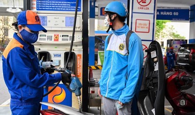 Từ 16h ngày 21/12, giá xăng dầu tăng hơn 700 đồng/lít