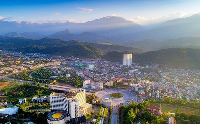 Xây dựng Lào Cai thành trung tâm kết nối giao thương kinh tế giữa Việt Nam và ASEAN với Trung Quốc