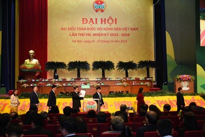 Đồng chí Lương Quốc Đoàn tái đắc cử Chủ tịch BCH Trung ương Hội Nông dân Việt Nam khoá VIII
