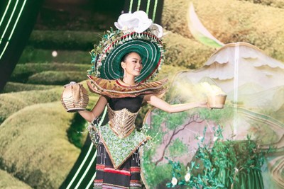 Đêm thi Bán kết - Trình diễn trang phục Dân tộc Hoa hậu Hoàn vũ Việt Nam 2023