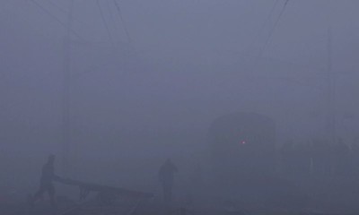 Ấn Độ: Hàng chục chuyến tàu đến vùng thủ đô bị hoãn vì sương mù dày đặc