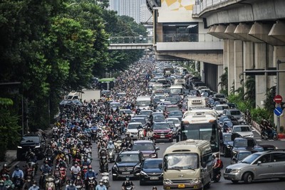 Hà Nội đặt mục tiêu giải quyết từ 8-10 điểm ùn tắc giao thông năm 2024