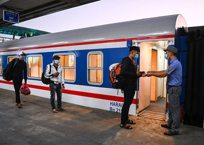 Đường sắt mở bán vé 14 chuyến tàu tăng cường dịp Tết Nguyên đán 2024