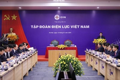 Thủ tướng Chính phủ Phạm Minh Chính làm việc với Tập đoàn Điện lực Việt Nam