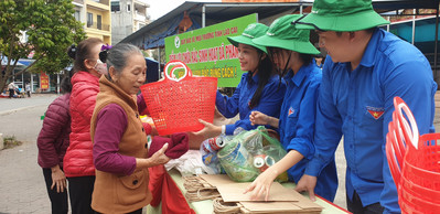 Lào Cai khởi động mô hình “Chợ dân sinh - Giảm thiểu rác thải nhựa”