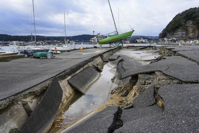 Nhật Bản: Hơn 190ha đất bị sóng thần nhấn chìm sau trận động đất đầu năm