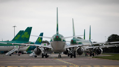Ireland: Hơn 100 chuyến bay bị hủy tại sân bay Dublin do bão Isha