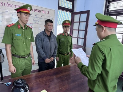 Đà Nẵng: Khởi tố, bắt tạm giam tài xế lái xe khách lao xuống vực trên cao tốc La Sơn - Túy Loan