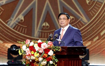Thủ tướng Phạm Minh Chính dự Lễ trao giải Búa liềm vàng lần thứ VIII năm 2023