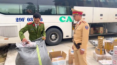 Thừa Thiên Huế: CSGT tuần tra liên tiếp vạc hiện tại nhiều vụ phạm pháp hình sự