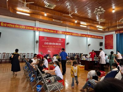 Trung tâm Y tế huyện Đắk Mil hưởng ứng phong trào hiến máu tình nguyện