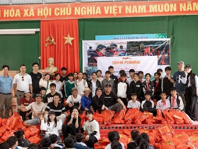 Quảng Nam: Mang “Tết yêu thương” cho học sinh miền núi