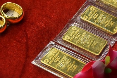 Giá vàng hôm nay 19/2: Ngày Thần Tài vàng SJC giảm đến 1 triệu đồng/lượng chiều mua vào