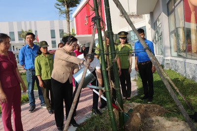 Thành phố Tuy Hoà: Phát động Tết trồng cây “Đời đời nhớ ơn Bác Hồ”