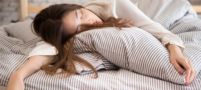 Ngủ quá nhiều gây hại sức khỏe thế nào?