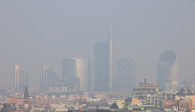 Milan bất ngờ lọt 'top 3' thành phố ô nhiễm nhất thế giới, các bên tranh cãi