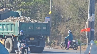 Đắk Lắk: Cần kiểm tra hoạt động vận chuyển đá của Công ty Sài Gòn gây ô nhiễm môi trường