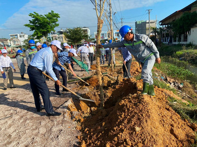 Huyện Tuy Phước (Bình Định) phát động phong trào “Sáng - Xanh - Sạch - Đẹp”