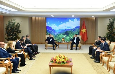 Thủ tướng Phạm Minh Chính tiếp Bộ trưởng Bộ Nông nghiệp, Chủ quyền lương thực và Lâm nghiệp Italy