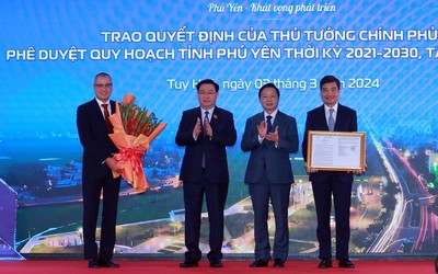 Đưa Phú Yên thành trung tâm về kinh tế biển xanh