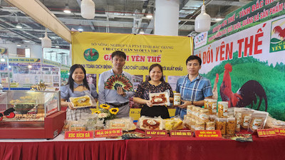 Bắc Giang có 100 gian hàng tham gia hội chợ thương mại và du lịch tại huyện Yên Thế