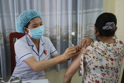 Từ 12/3, phòng tiêm chủng CDC Hà Nội mở cửa trở lại phục vụ người dân