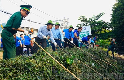 Quận 12 (TP.Hồ Chí Minh) tổ chức Ngày Chủ nhật xanh