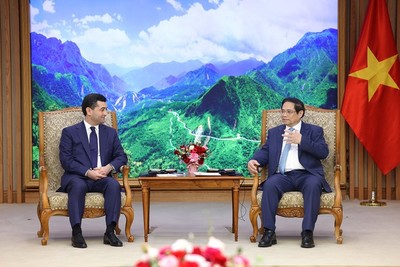 Thủ tướng Chính phủ Phạm Minh Chính tiếp Bộ trưởng Ngoại giao Uzbekistan