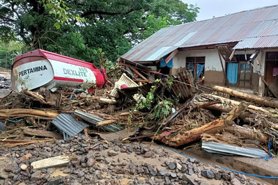 Indonesia: Hàng nghìn người phải di dời do lũ lụt tàn phá