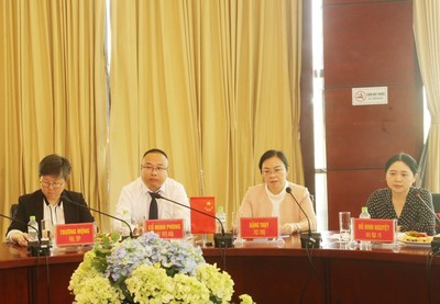 Trao đổi hoạt động thu hút đầu tư vào khu công nghiệp, khu kinh tế Việt - Trung