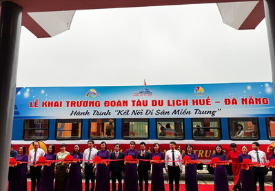 Khai trương Đoàn tàu du lịch “Kết nối di sản miền Trung” giữa Huế và Đà Nẵng
