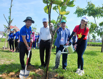 Tỉnh Phú Yên phát động trồng cây “Vì tương lai xanh”