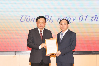 Giám đốc Trung tâm truyền thông Quảng Ninh làm Bí thư Thành ủy Uông Bí